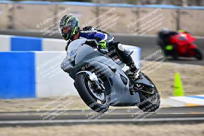 media/Apr-18-2025-TrackDaz (Fri) [[45f5874c44]]/B Group/Session 4 (Turn 6 - Outside)/